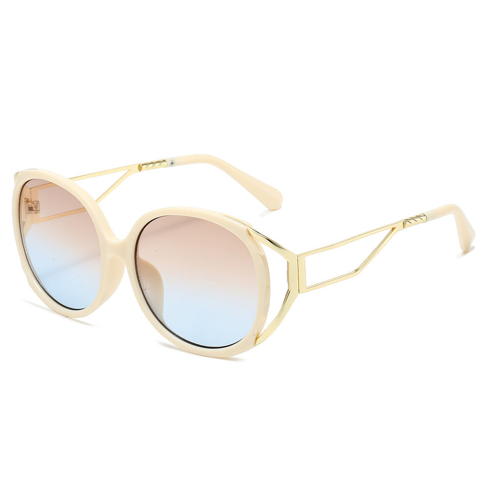 Oversized Fashion-Forward Cat-Eye Sunglasses Stornfield