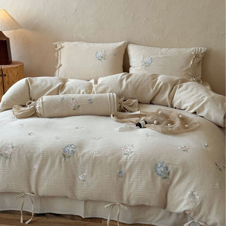 Embroidered Cotton-Linen Duvet Cover Set with Tied Corners & Bolster Pillow
