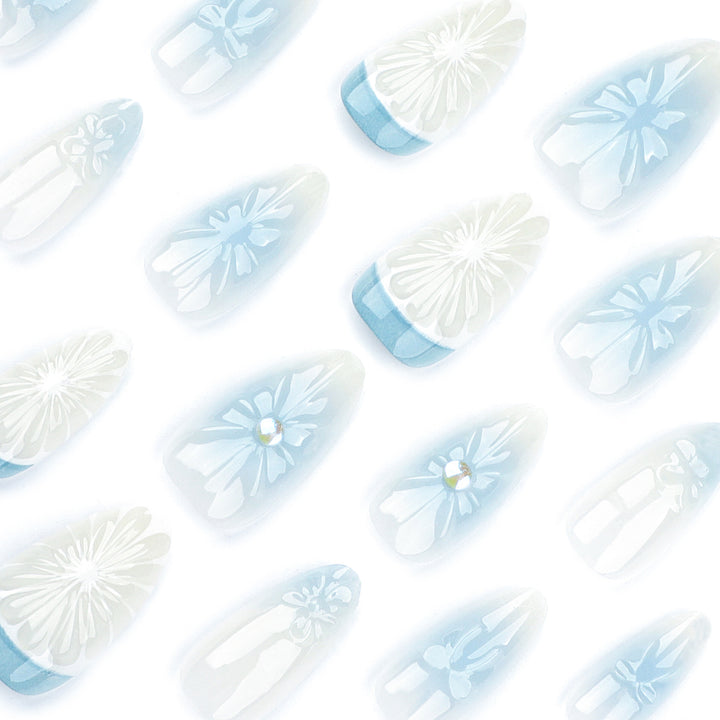Artificial nail art with floral and decorative elements Stornfield
