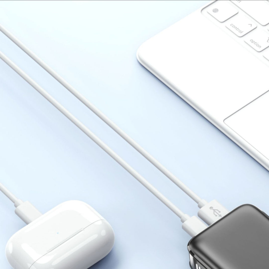 Portable power bank with fast USB-C charging function and integrated LED display Stornfield