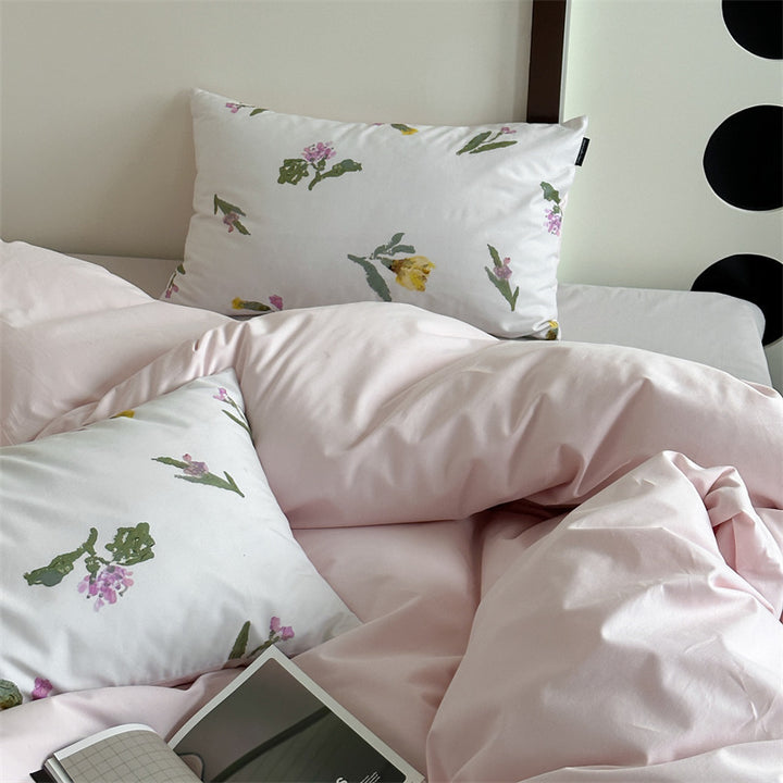 Luxurious cotton bed linen set with pixel rabbit pattern