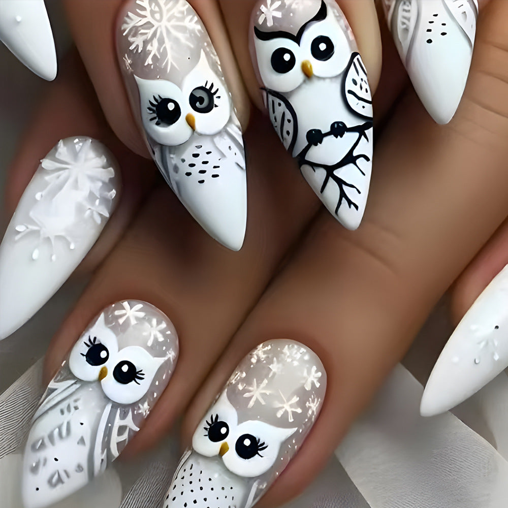 Artistic Nail Art Stornfield