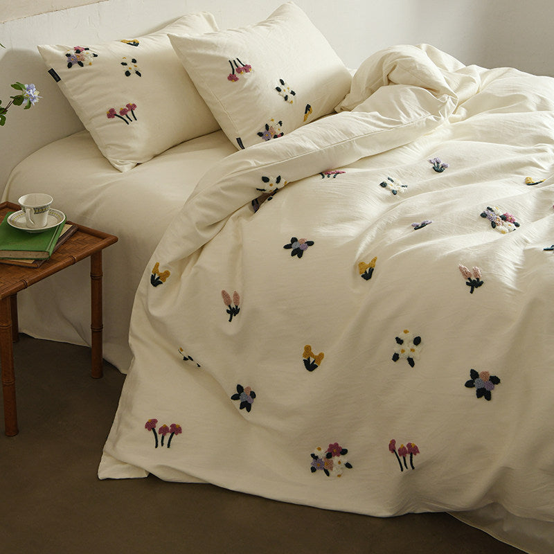 Embroidered Tufted Floral Cotton Duvet Cover Set with Pillowcases