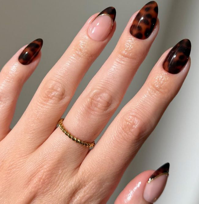 Artistic Animal Print Nail Art Set Stornfield