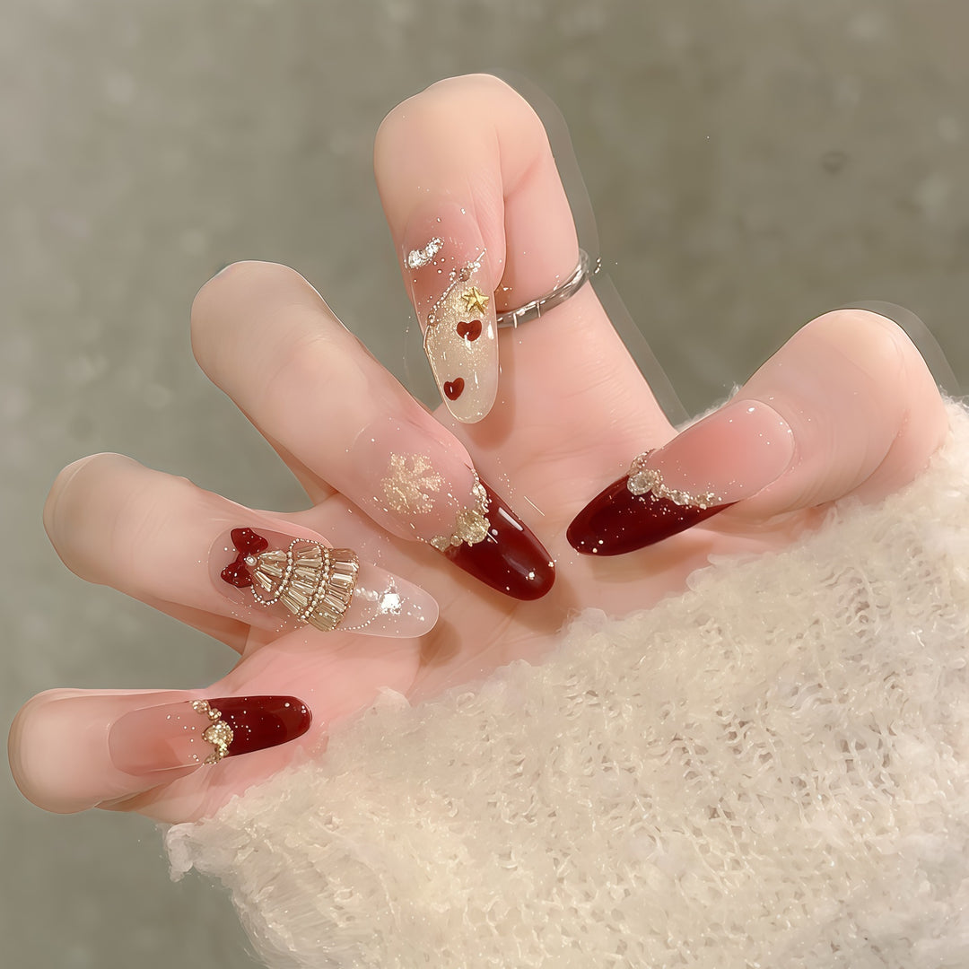 Artificial nail tips with festive glamour design Stornfield