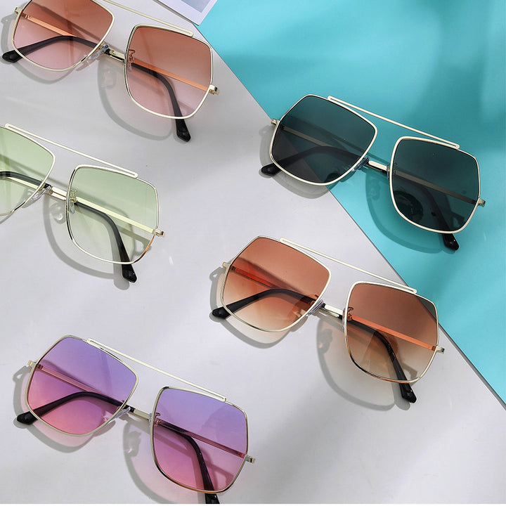 Women's polygonal sunglasses with elegant, state-of-the-art frame Stornfield