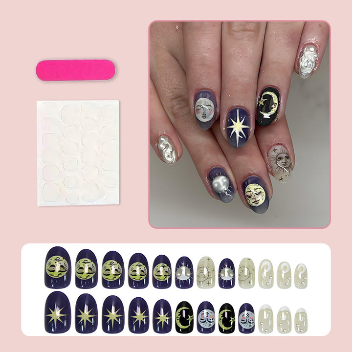 Artificial nail set with heavenly motifs and glamorous details Stornfield