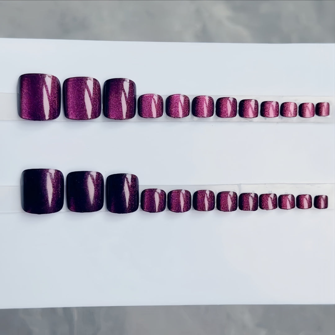 Iridescent Press-On Nail Collection Stornfield