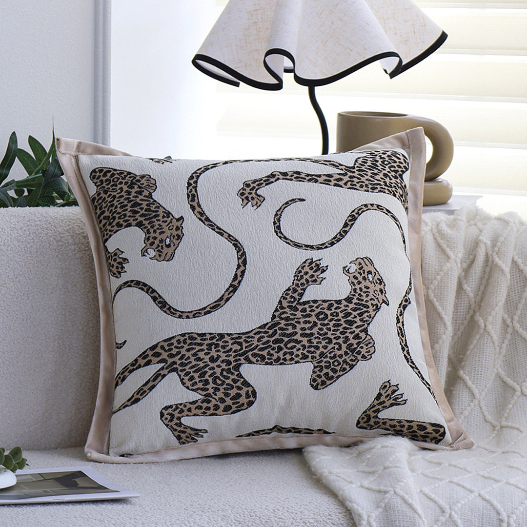 Decorative pillow with leopard pattern