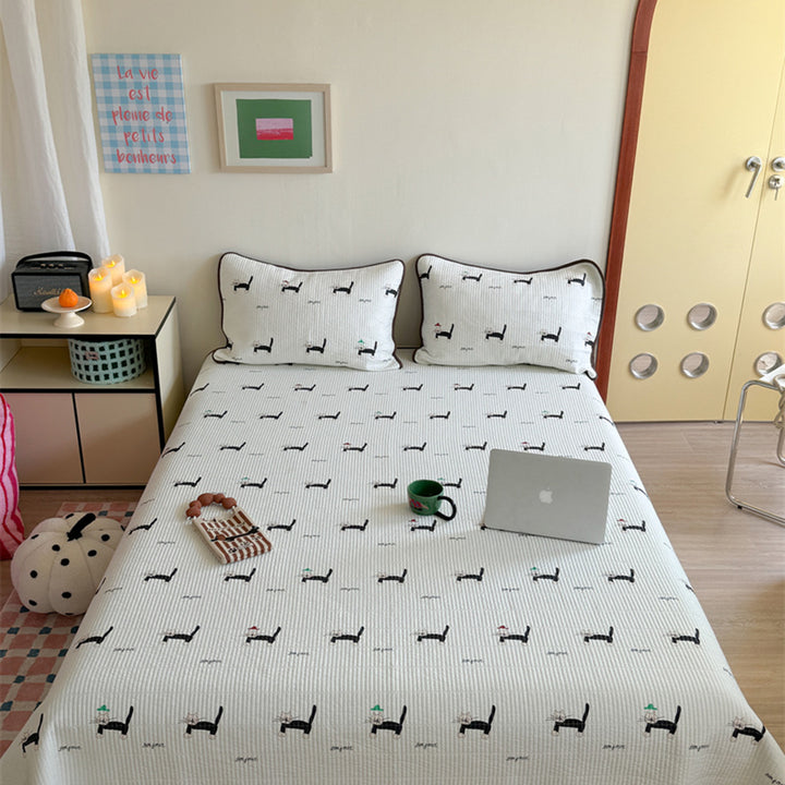 Lightweight Cotton Kantha-Style Reversible Coverlet and Piped Pillow Sham Set
