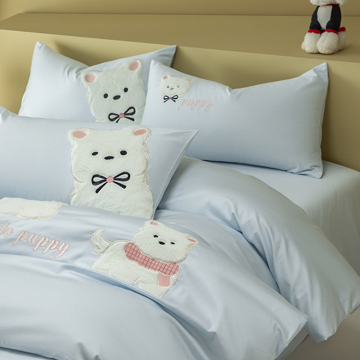 Children's duvet cover set made of cotton satin with embroidered plush puppy appliqués