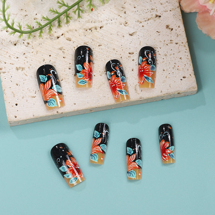 Creative nail art with floral design Stornfield