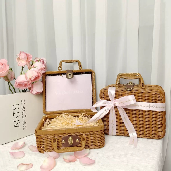 Ladies stylish and practical rattan cosmetic box Stornfield