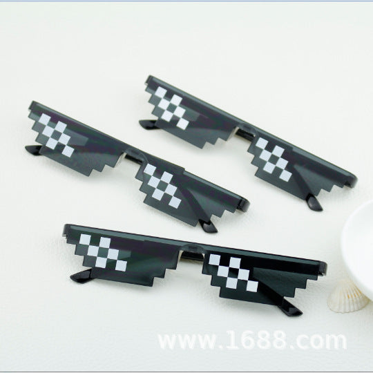 Women's sunglasses in trendy pixel design Stornfield