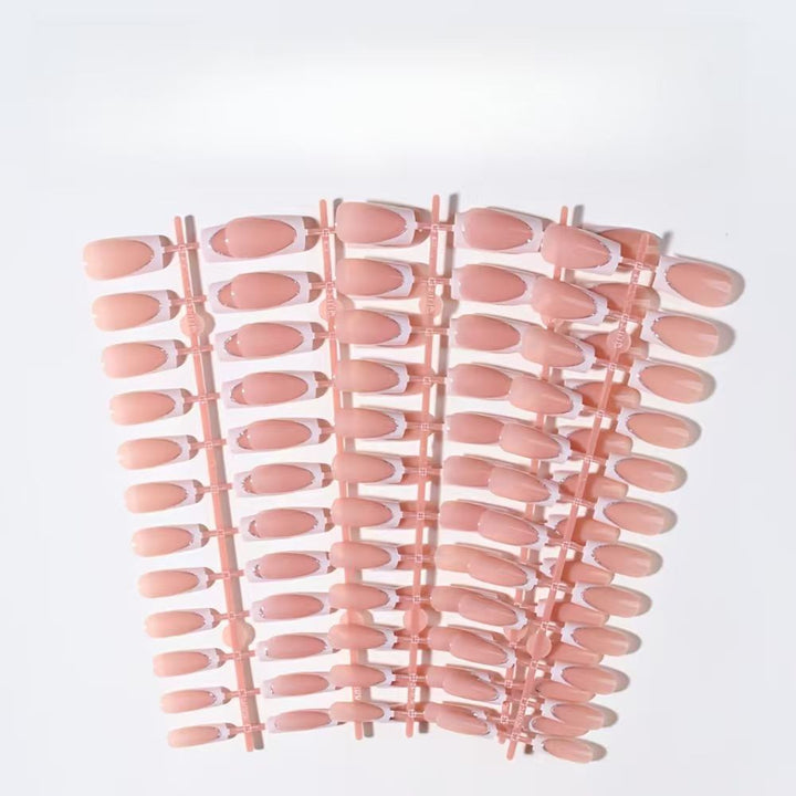 Elegant Acrylic Nail Set Stornfield