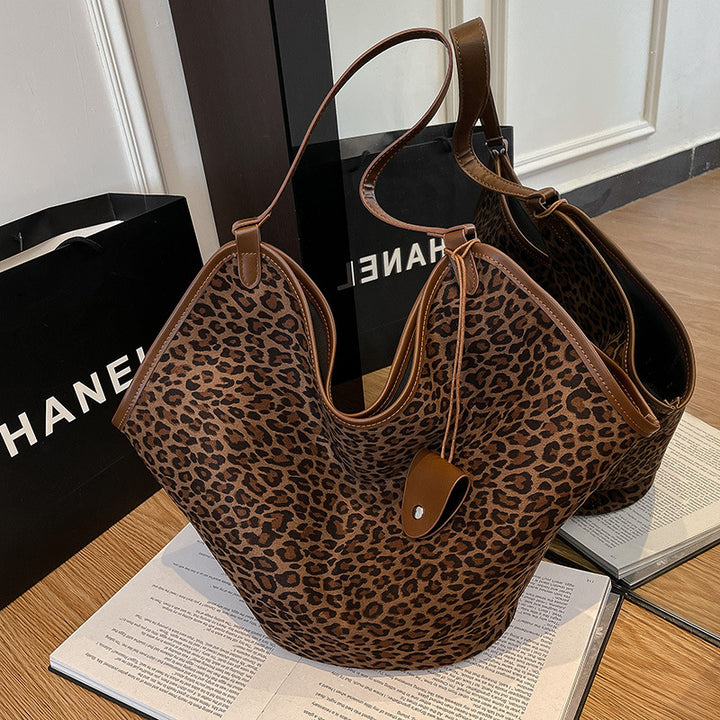 Suede Hobo Bag Stornfield