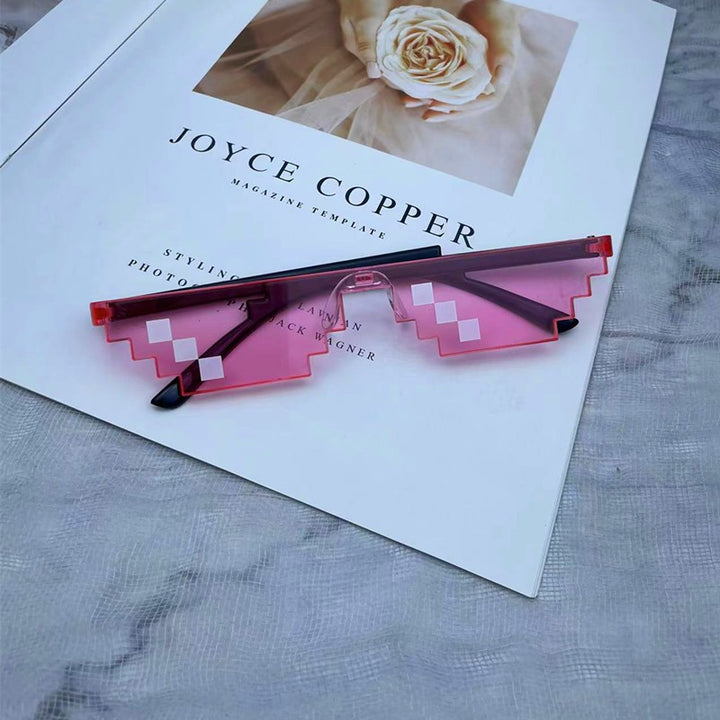 Geometric Pixelated Frame Sunglasses Stornfield