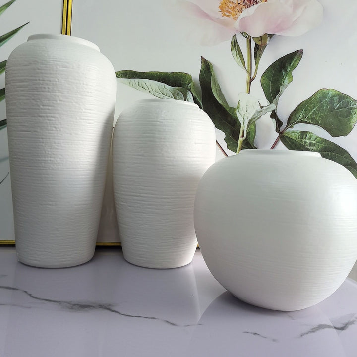 Elegant Textured Ceramic Vase Stornfeild