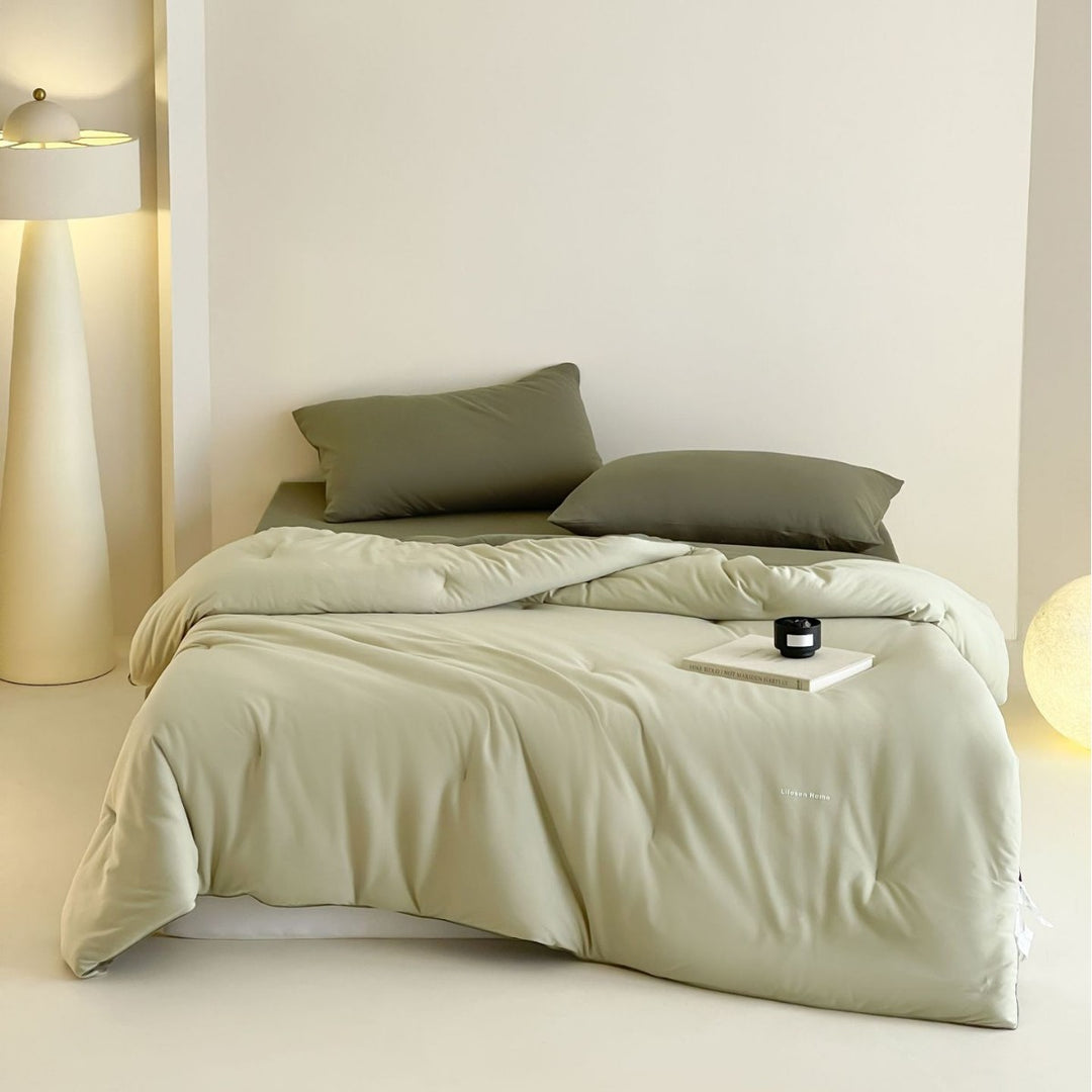 All-Season Down Alternative Comforter with Breathable Microfiber Shell