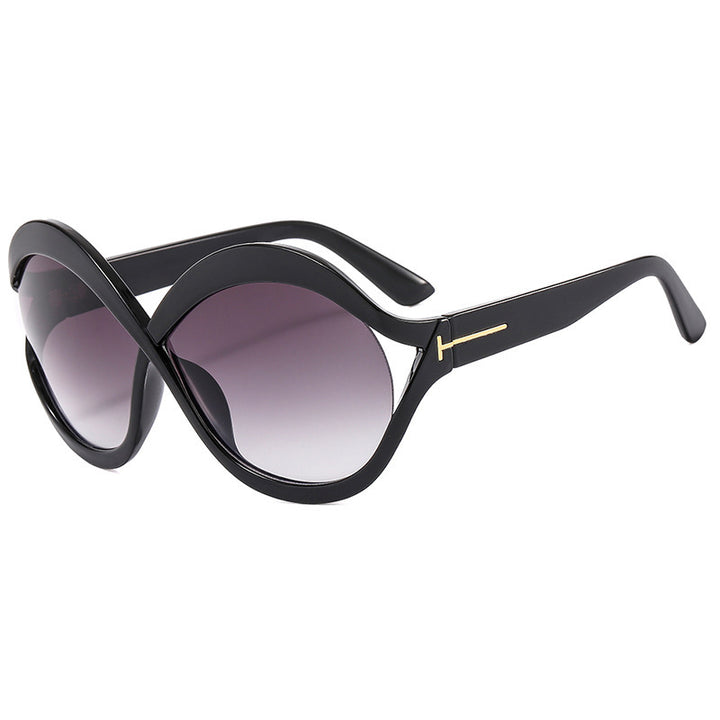 Ladies extravagant shaped sunglasses Stornfield