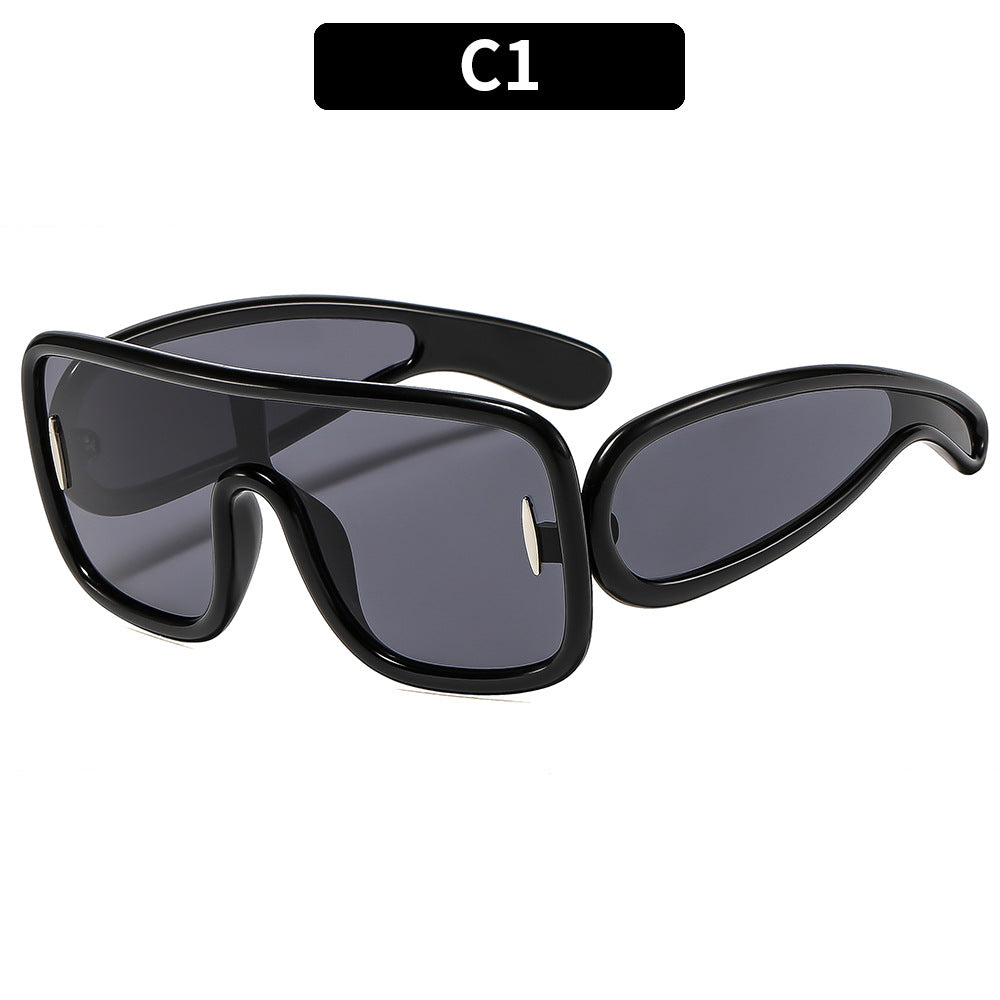 Oversized Cat-Eye