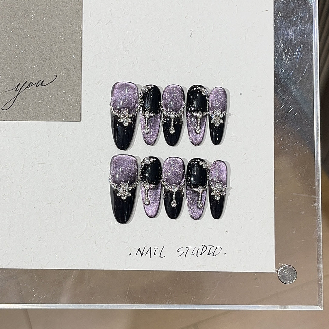Glamorous Decorative Nail Art Stornfield