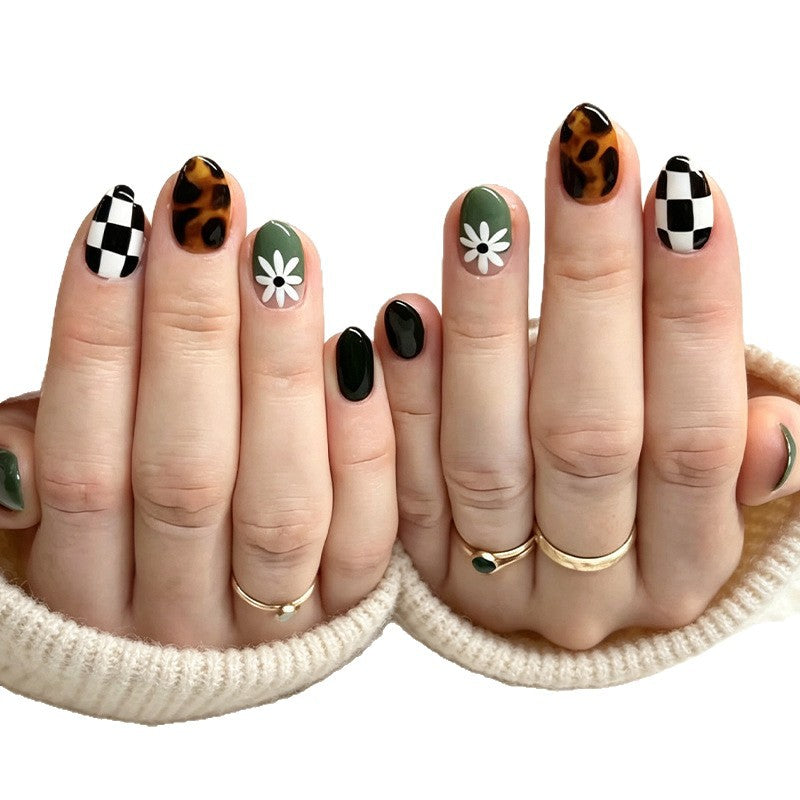Artistic Press-On Nail Set Stornfield
