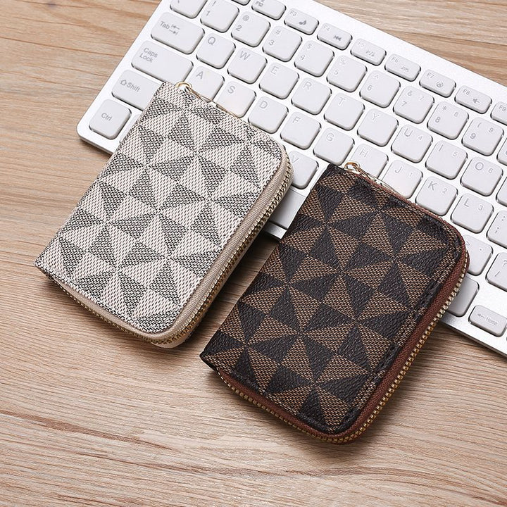 Compact Geometric Pattern Stornfield