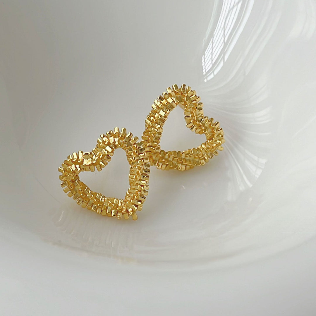 Sparkling Heart Earrings Stornfield