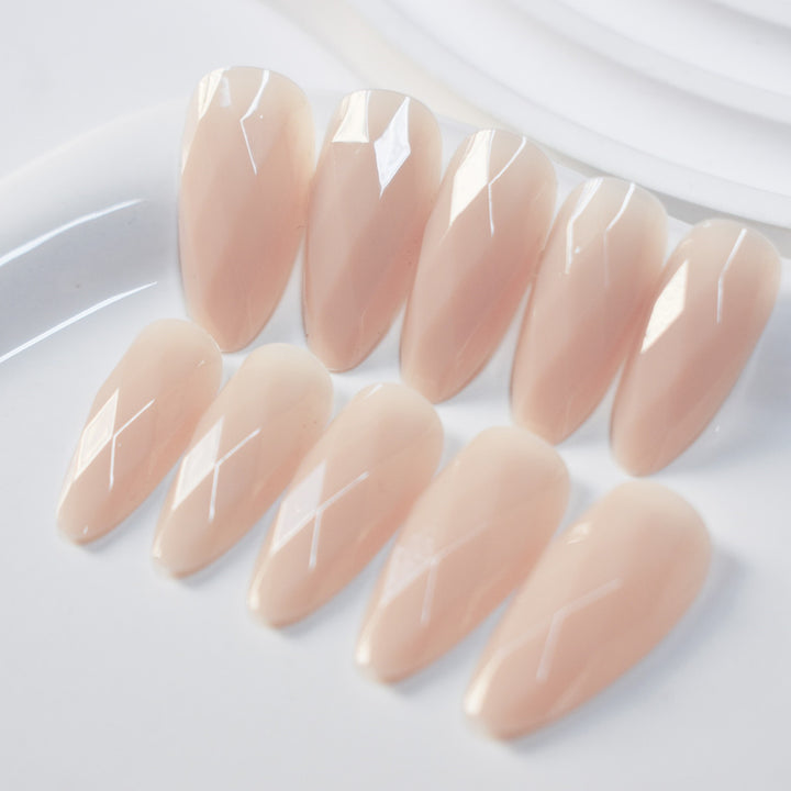 Diamond-Shaped Glossy Nail Extensions Stornfield