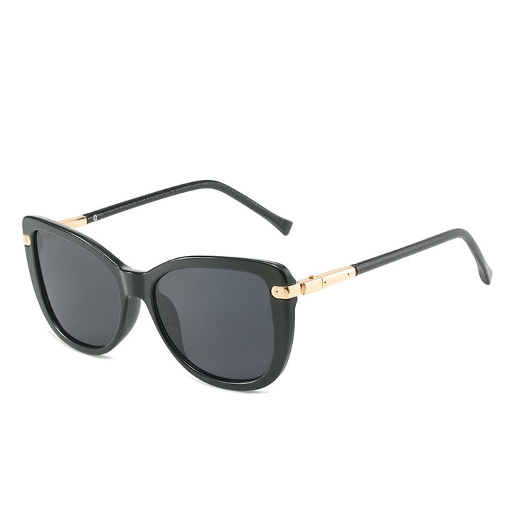 Women Fashion Cat Eye Sunglasses with Luxurious Frame Stornfield