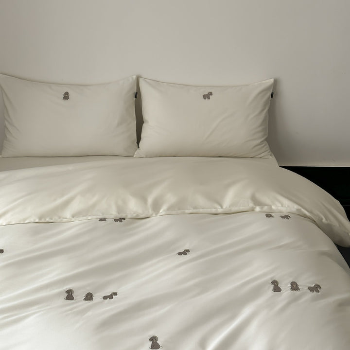 French-Inspired Ruffled Embroidered Cotton Sateen Duvet Cover Set with Pillow Shams