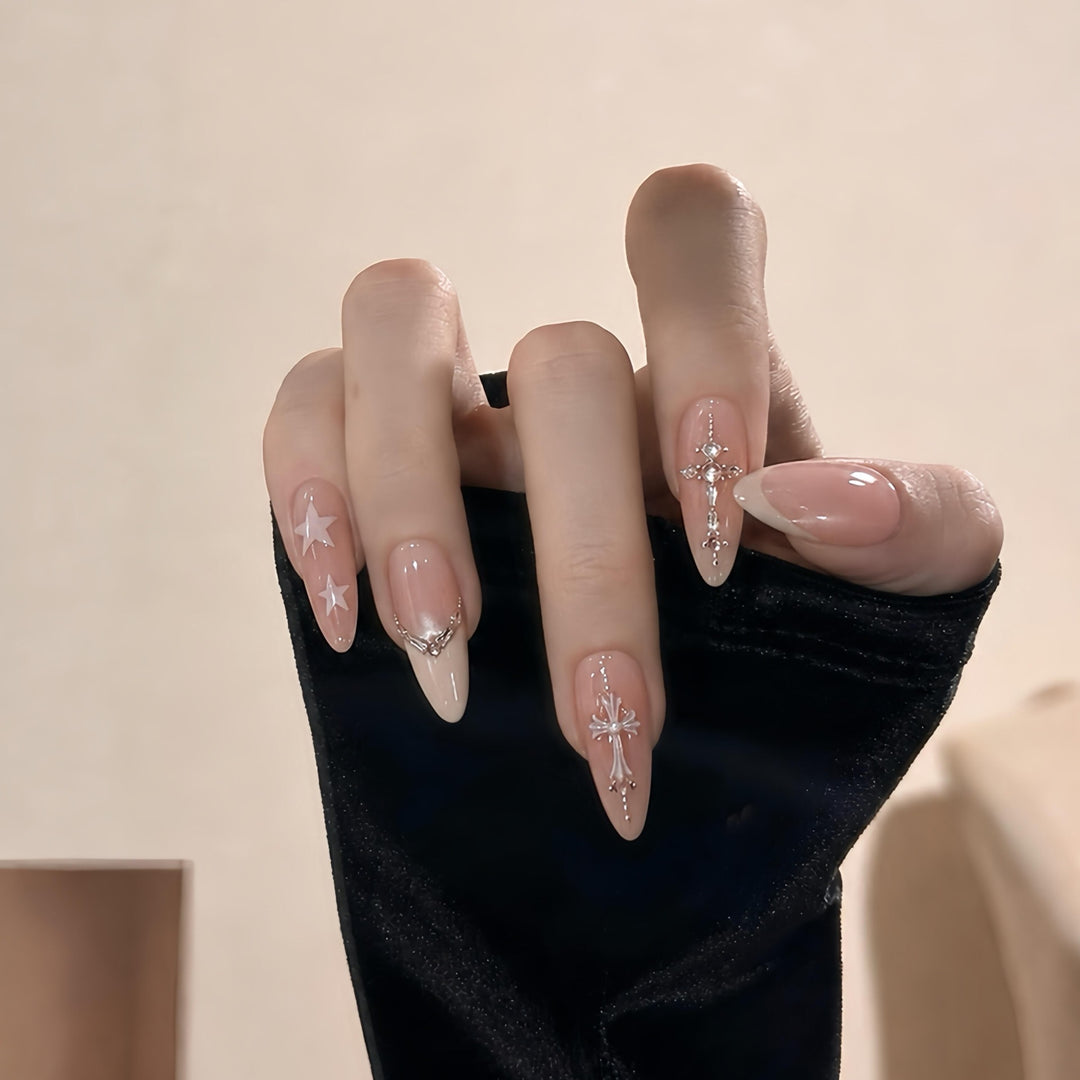 Artificial Art Nails with Glamorous Rhinestone and Star Appliqués Stornfield