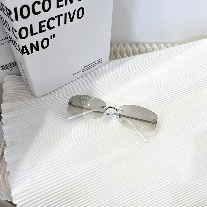 Elegant Premium Sunglasses with Sleek Metal Frame Stornfield