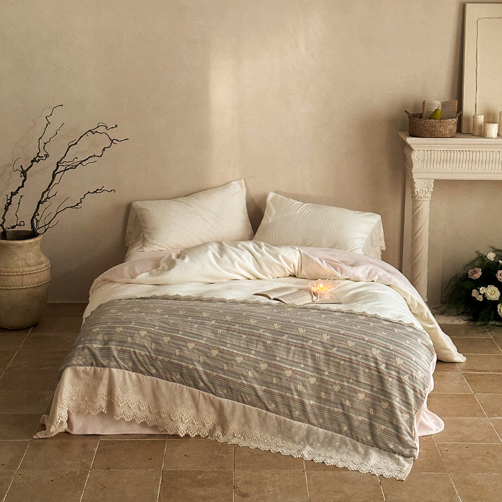 Vintage-Inspired Lace-Trim Cotton Duvet Cover Set with Embroidered Bed Skirt and Pillow Shams