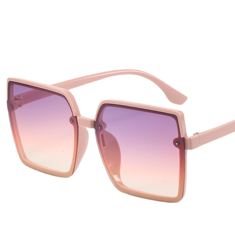 Women Oversized Sunglasses with Square Frame Stornfield