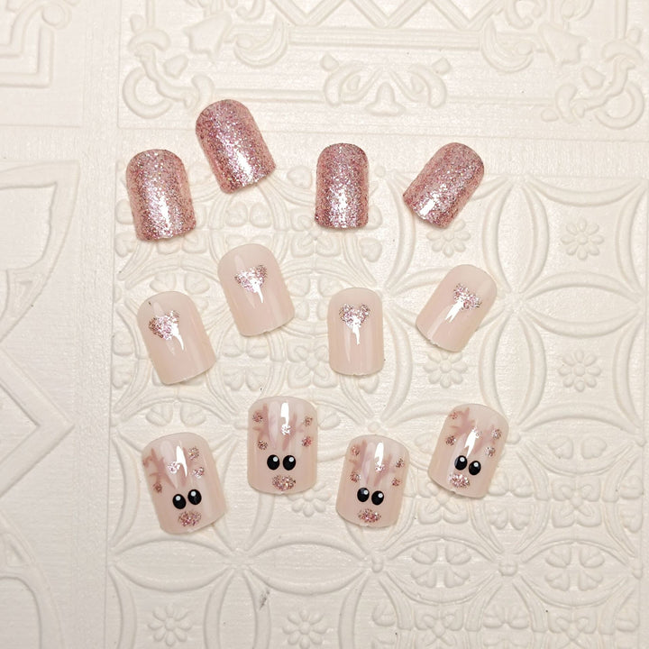Artistic Holiday-Themed Press-On Nail Set Stornfield