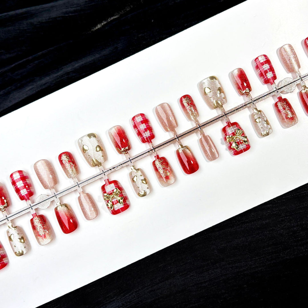 Stylish Festive Press-On Nail Set