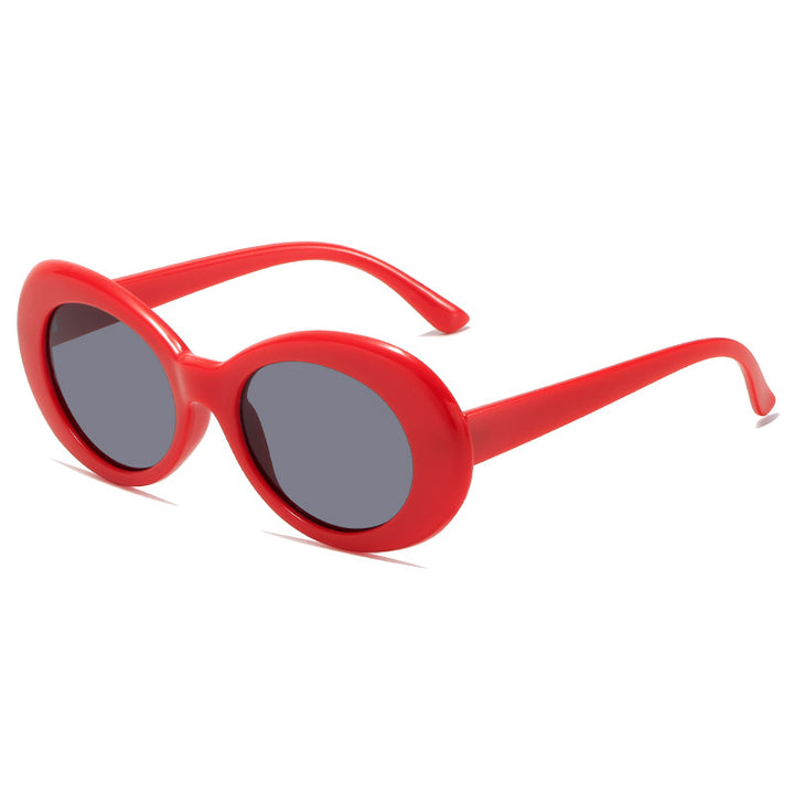 Ladies retro-inspired sunglasses with an elegant, oval frame Stornfield