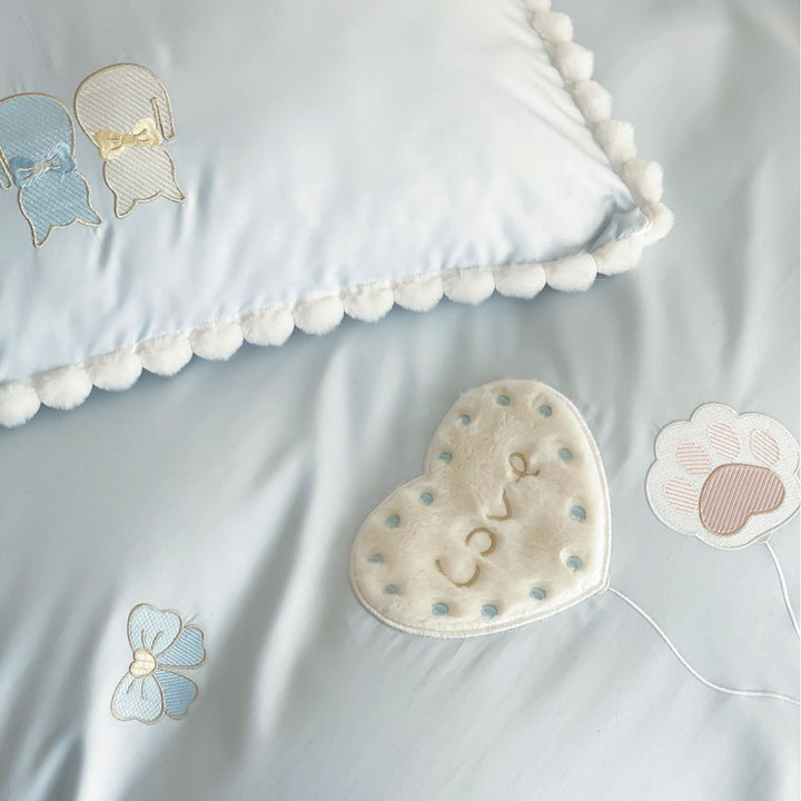Cute bedding set made of fine satin with 3D cat appliqués, pompom trim & decorative pillow