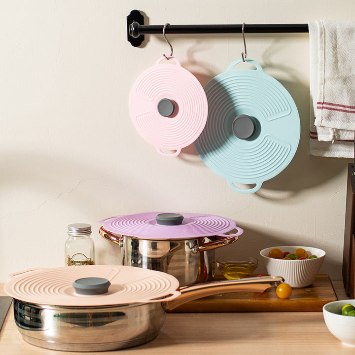 Silicone cooking lid with multifunctional steam valve Stornfield