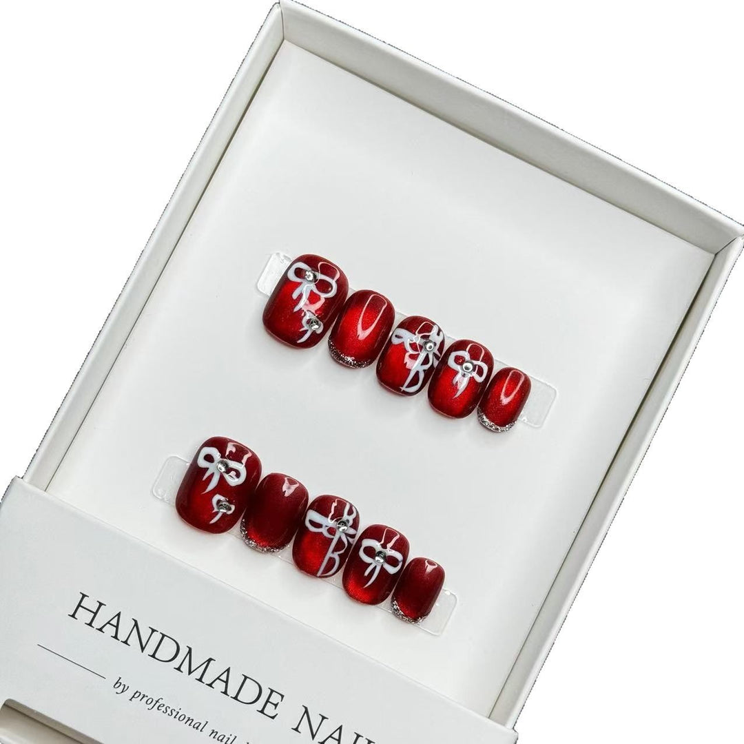 Handmade Decorative Press-On Nails with Unique Design