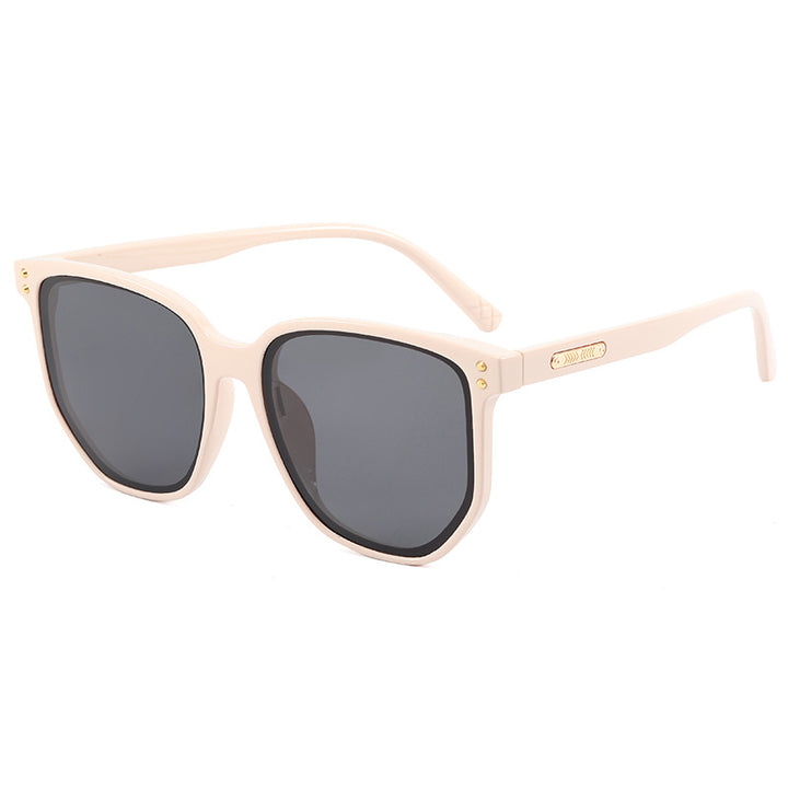 Women's Fashionable Oversized Sunglasses with Sturdy Plastic Frame Stornfield