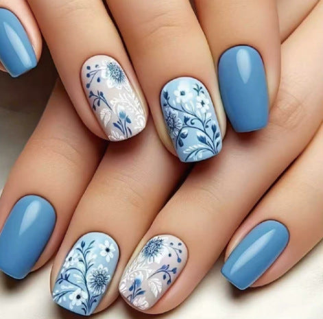 Floral Design Press-On Nails Stornfield