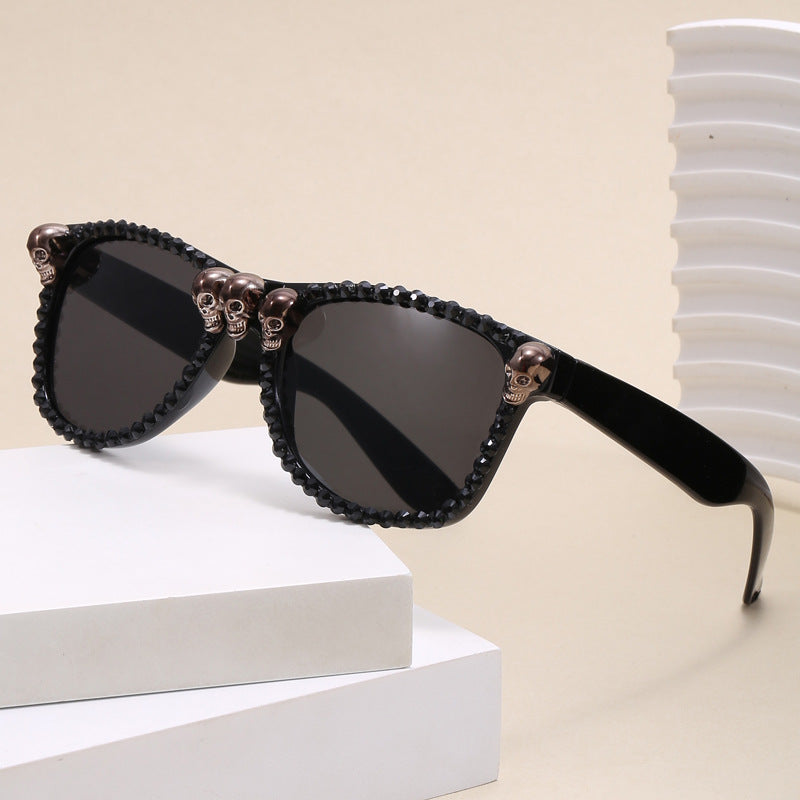 Women's extravagant sunglasses with crystal embellishments Stornfield