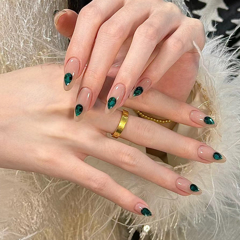 Glossy Nail Set Stornfield