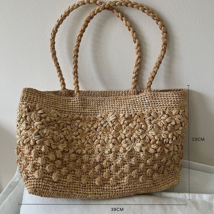 Handmade straw bag with fashionable striped pattern Stornfield