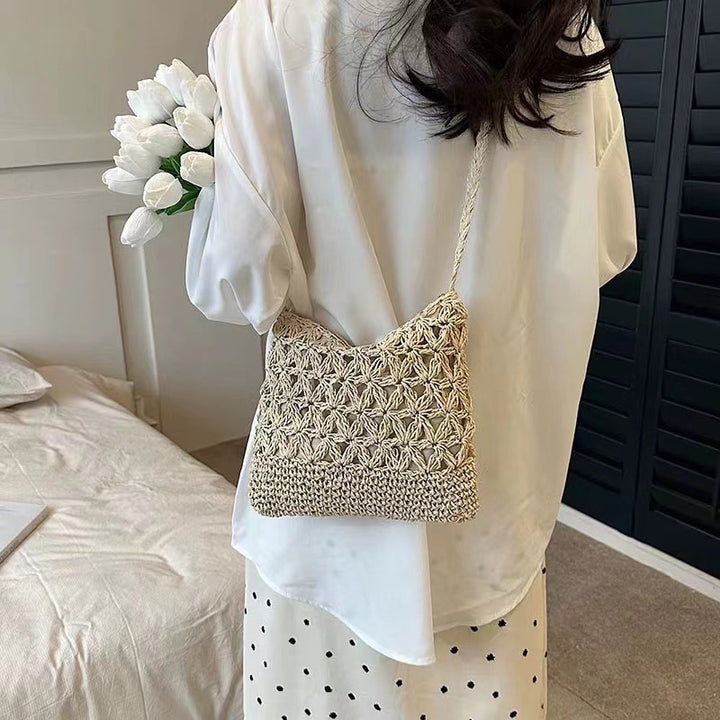 Crocheted Shoulder Bag Made of Natural Material Stornfield