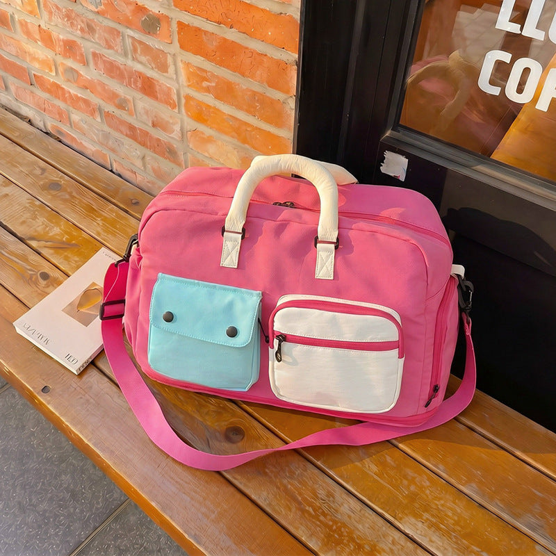 Sporty travel bag with multiple pockets and adjustable shoulder strap Stornfield