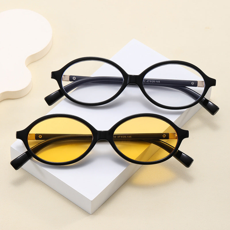 Ladies elegant stylish reading glasses with fabulous design Stornfield